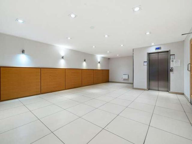 Flat for sale in Horsell, Woking