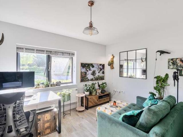Flat for sale in Bath And North East Somerset