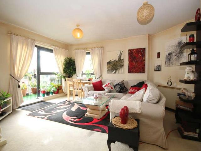 Flat for sale in Wealdstone, Greater London