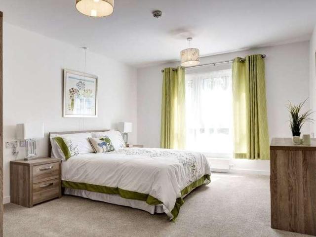 Flat for sale in Northfield, West Midlands