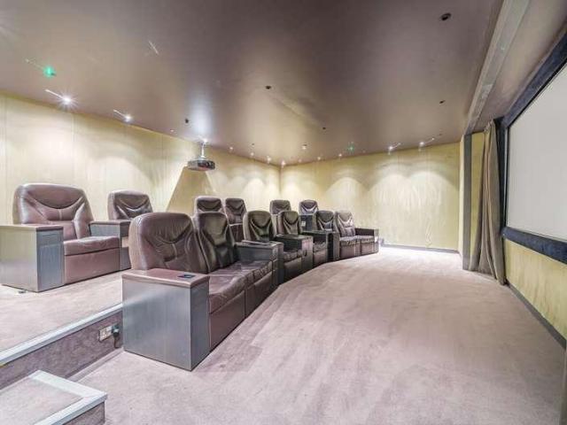 Flat for sale in Hammersmith, Greater London