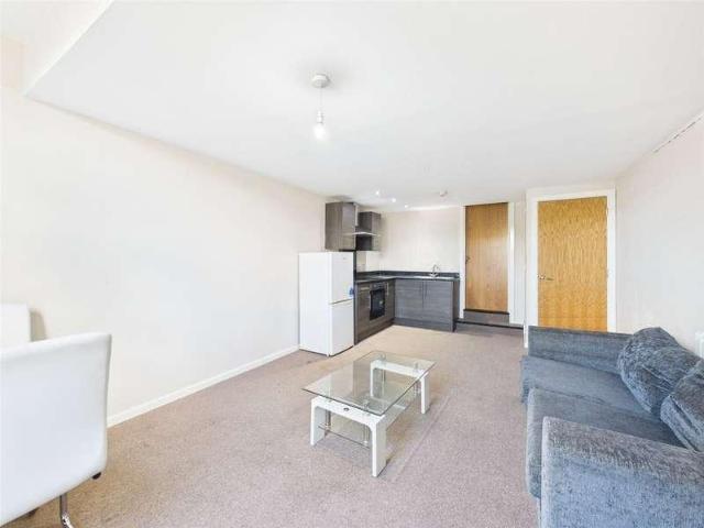 Flat for sale in Old Trafford, Trafford