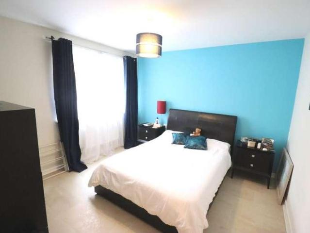 Flat for sale in Castlefield, Cressex