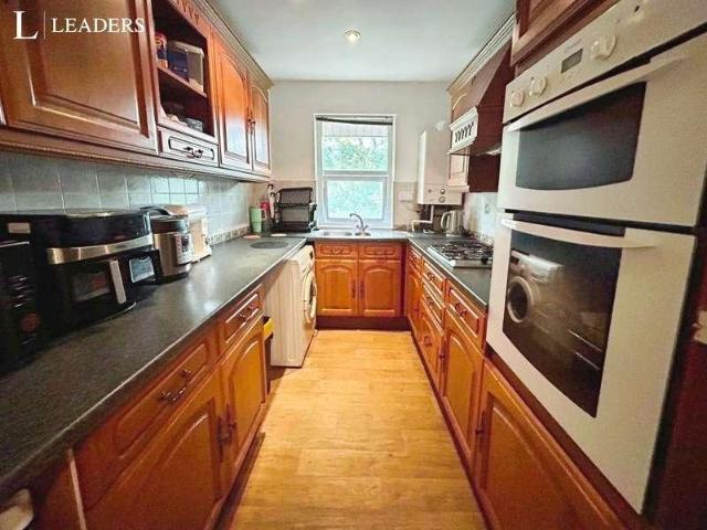 Flat for sale in Barbourne, Worcester