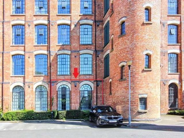 Flat for sale in Caldermill, East Midlands