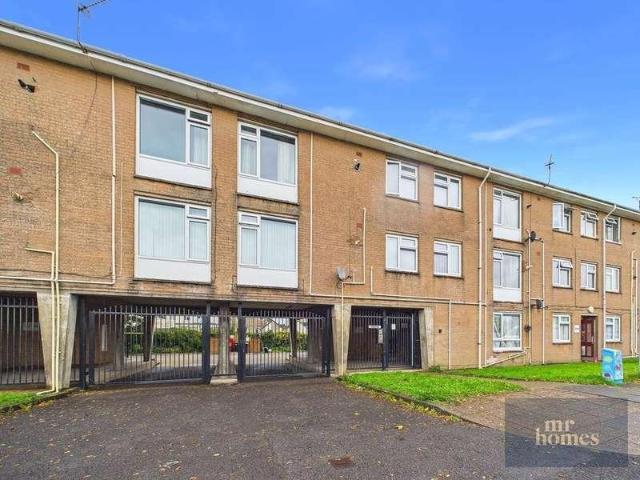 Flat for sale in Canton, Cardiff