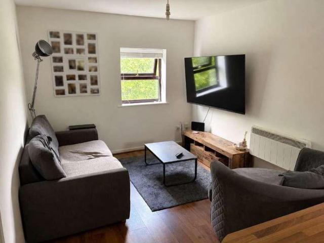 Flat for sale in Stoke, Stoke-on-Trent