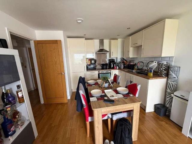 Flat for sale in Rodbourne, Swindon