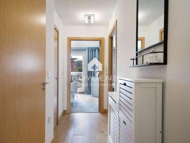 Flat for sale in Hythe, Fordham Heath