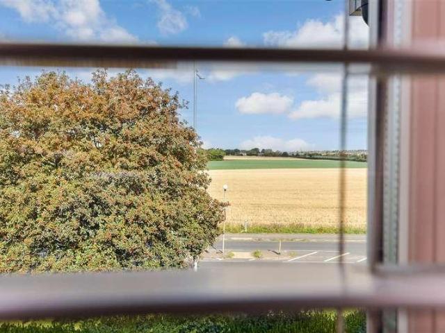 Flat for sale in Westwood, Acol