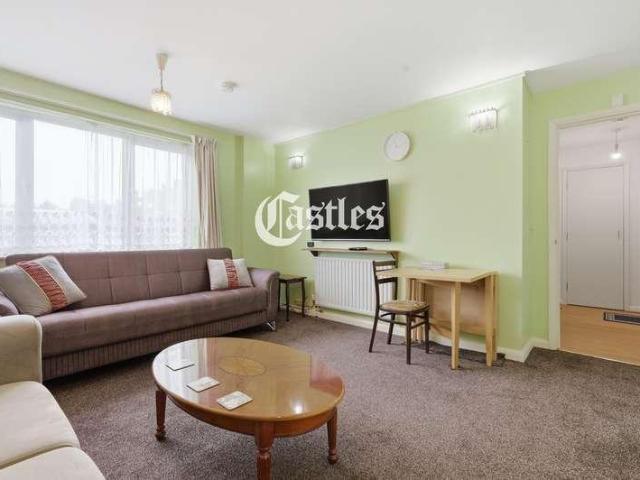 Flat for sale in Greater London
