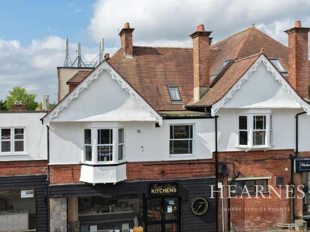 Flat for sale in Tricketts Cross, Ferndown