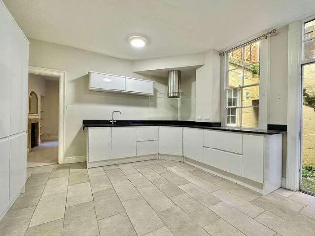 Flat for sale in Bathwick, Dulcote