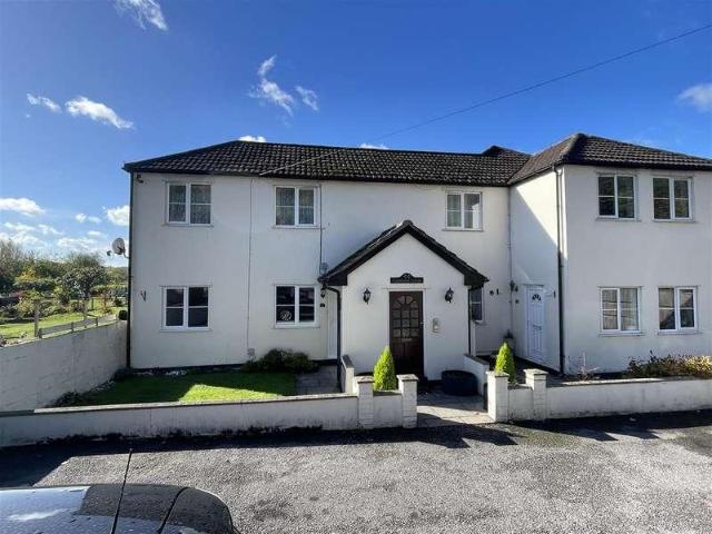 Flat for sale in Petersfinger, Britford