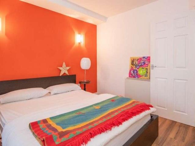 Flat for sale in Settle, North Yorkshire