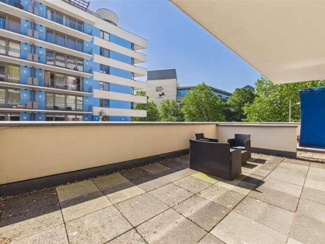 Flat for sale in City Centre, Feckenham