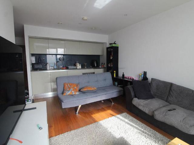 Flat for sale in City Centre, South Yorkshire