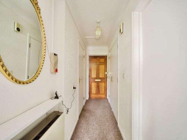 Flat for sale in South Woodford, Isle Of Man