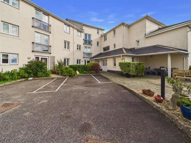 Flat for sale in Gulval, Penzance