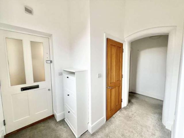 Flat for sale in Clements Park, Navestock Side