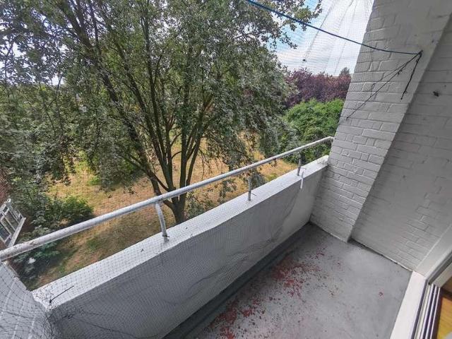 Flat for sale in London Borough of Ealing, Greater London