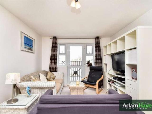 Flat for sale in North Finchley, Isle Of Man