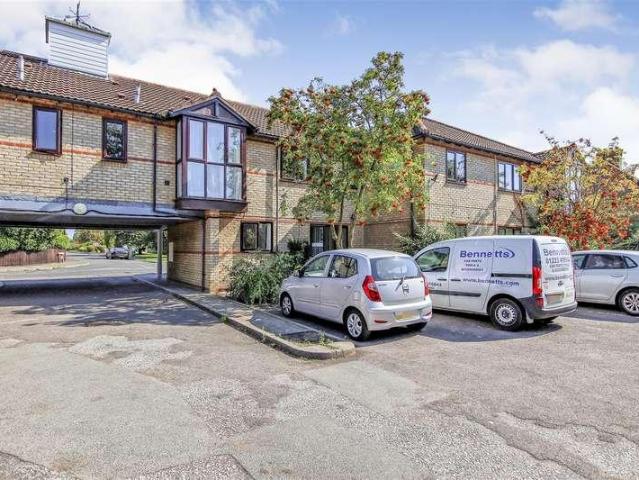Flat for sale in Arrington, Cambridgeshire