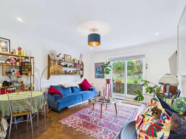 Flat for sale in Aldrington