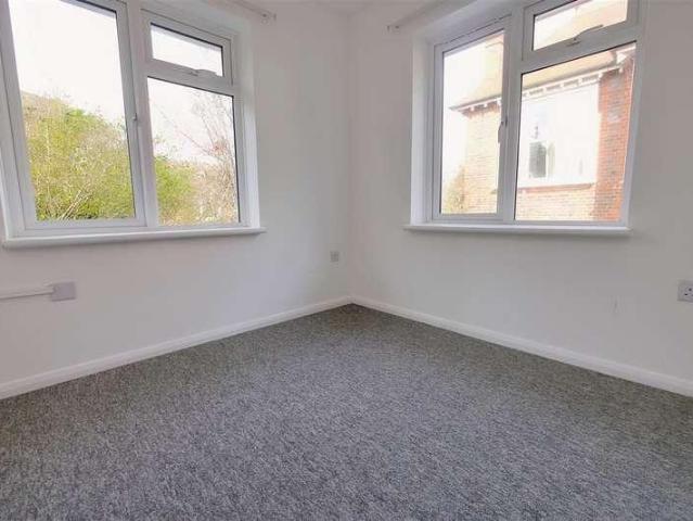 Flat for sale in West Worthing, Worthing