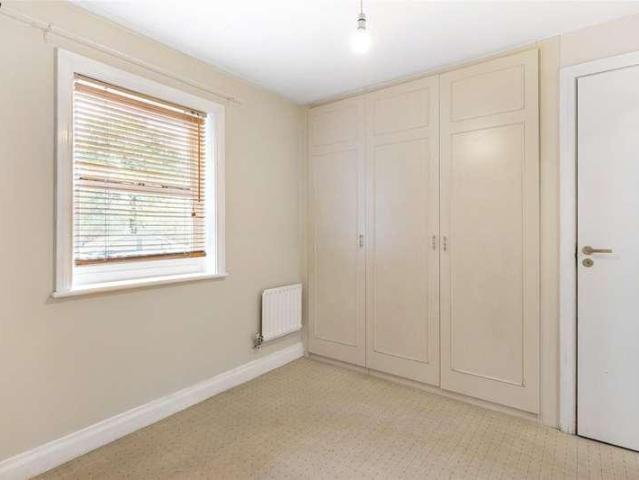 Flat for sale in Loughborough Junction, Greater London