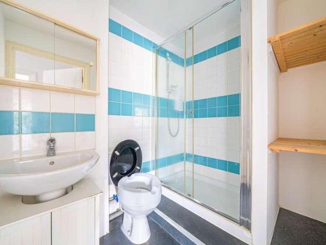 Flat for sale in Greater London