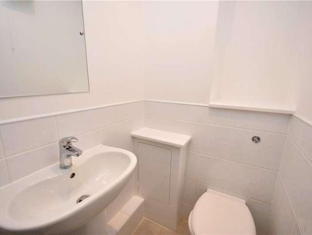 Flat for sale in Walton, Aylesbury