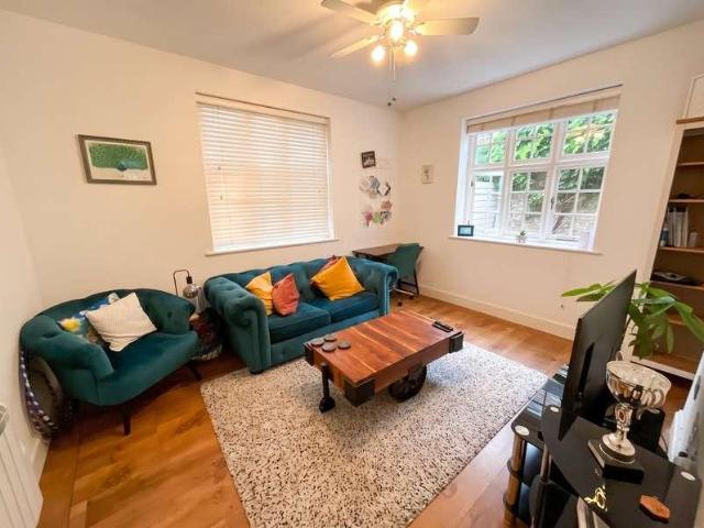 Flat for sale in Cradley Heath, Sandwell