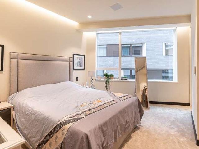 Flat for sale in The Borough, Greater London
