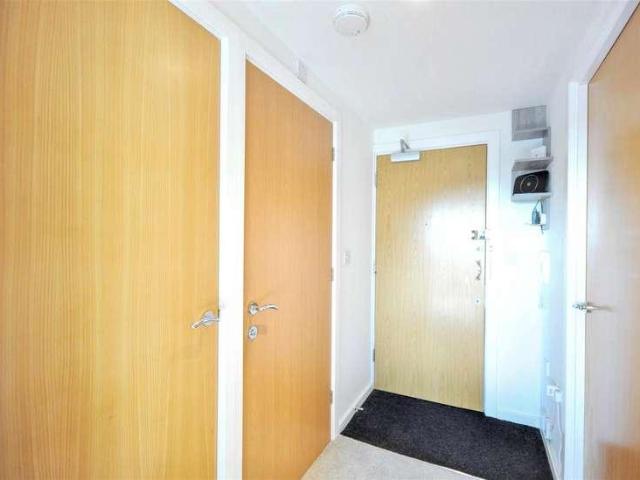 Flat for sale in Stone, Baswich