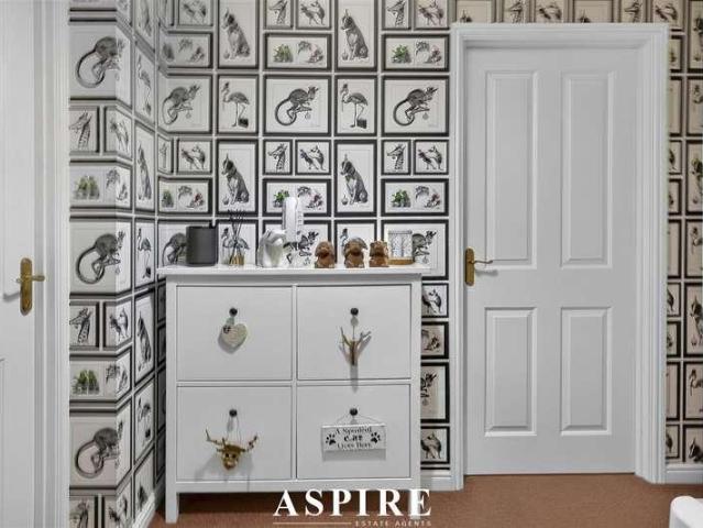 Flat for sale in Kursaal Estate, Alton Barnes