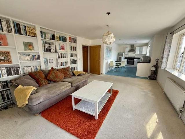 Flat for sale in Bocking, Chipping Hill