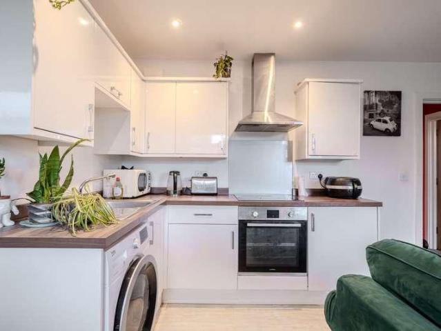 Flat for sale in Feckenham, City Of Bristol