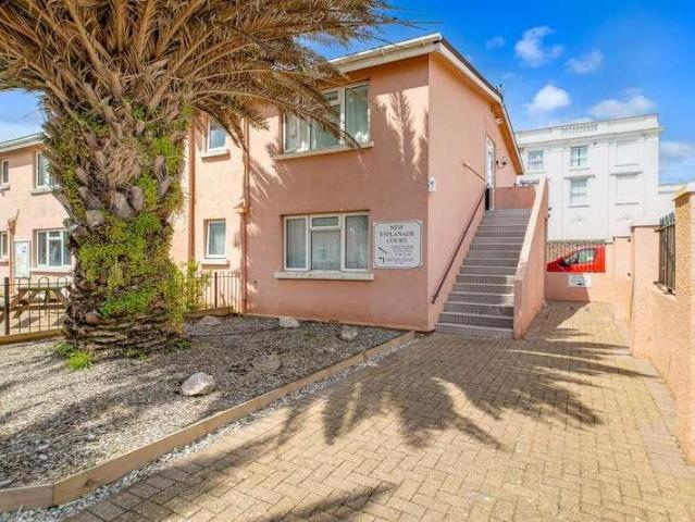 Flat for sale in Oldway, Livermead