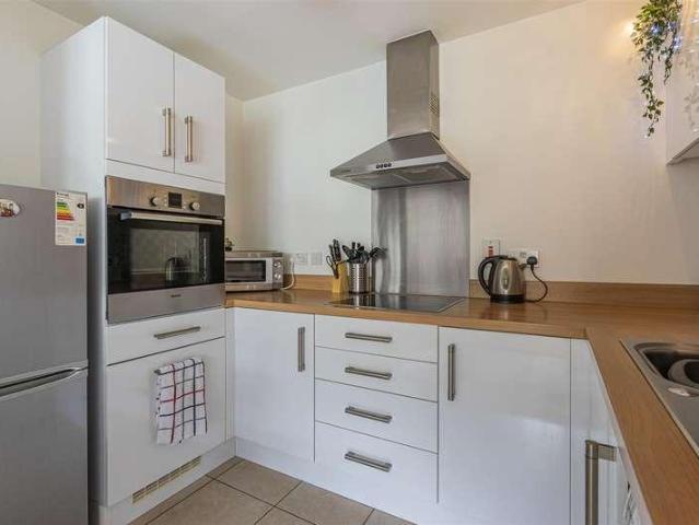 Flat for sale in City Centre, Falcon Lodge