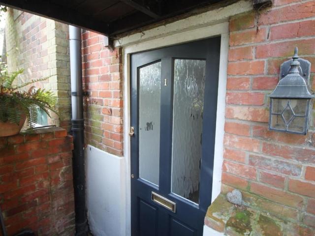 Flat for sale in Helford, Hampshire