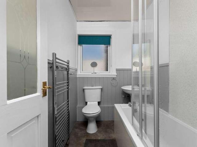 Flat for sale in Broxburn, Scotland