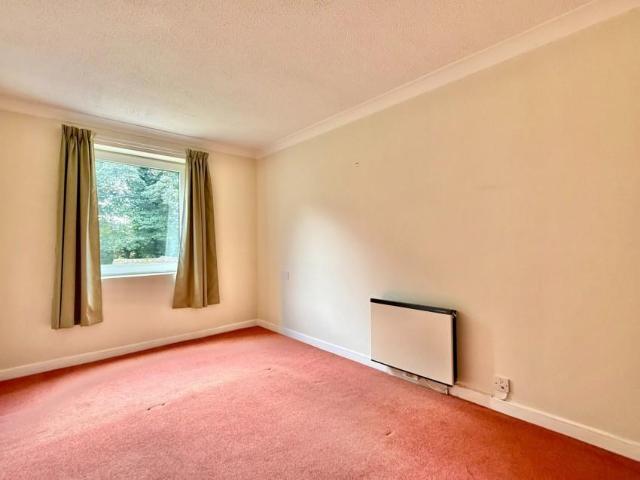 Flat for sale in Barleyfields, Leeds