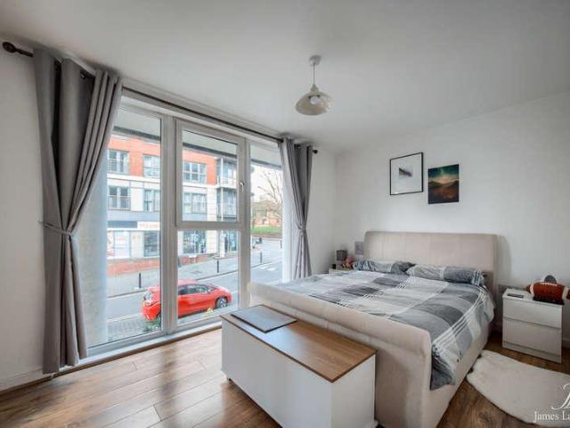 Flat for sale in Calthorpe Fields, West Midlands
