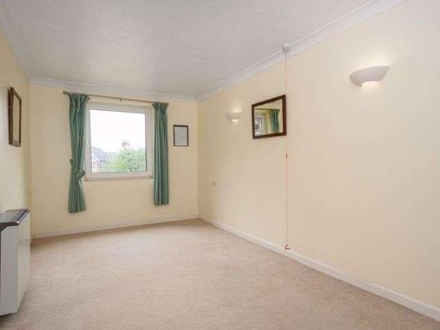Flat for sale in Blackhills, Surrey