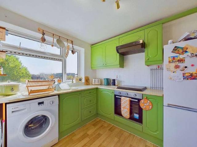 Flat for sale in Fishersgate, West Sussex