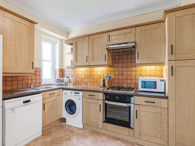 Flat for sale in Lower Halliford, Surrey