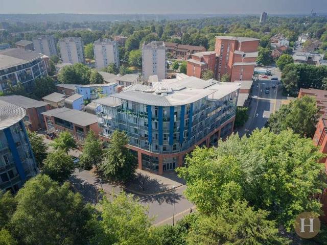 Flat for sale in Calthorpe Fields, West Midlands
