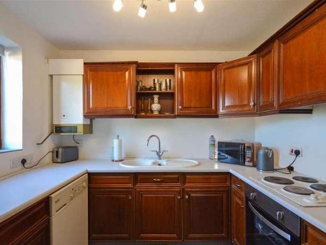 Flat for sale in St Albans, Fleetville
