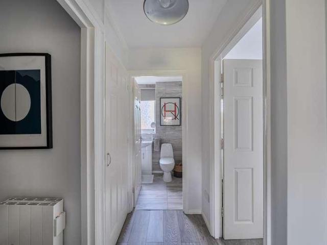 Flat for sale in Charlotteville, Westborough